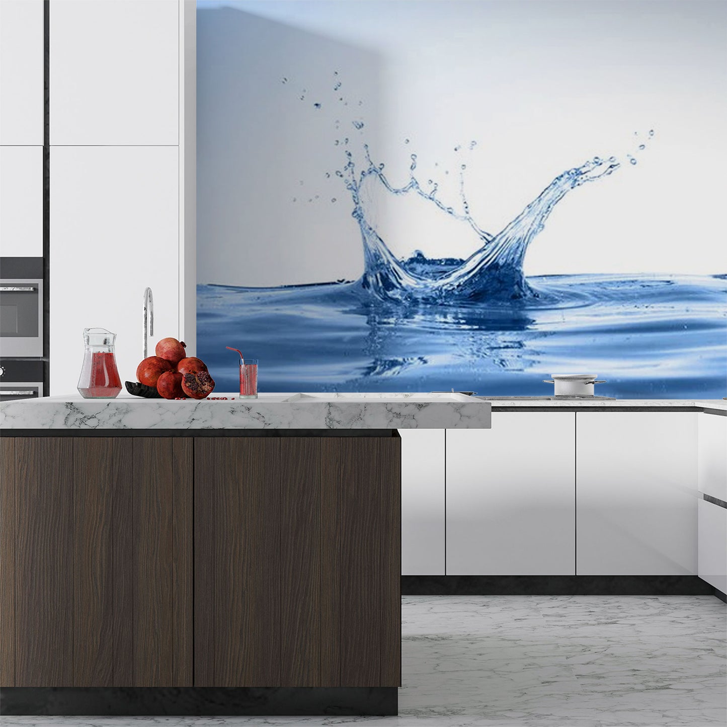 Modern Kitchen with Water Splash Backsplash