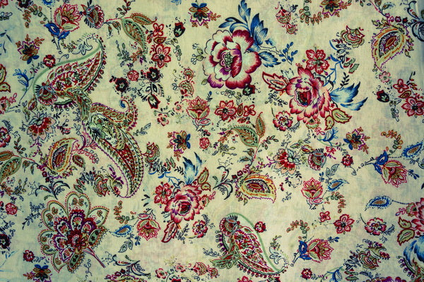 Vintage Floral Tapestry Mural